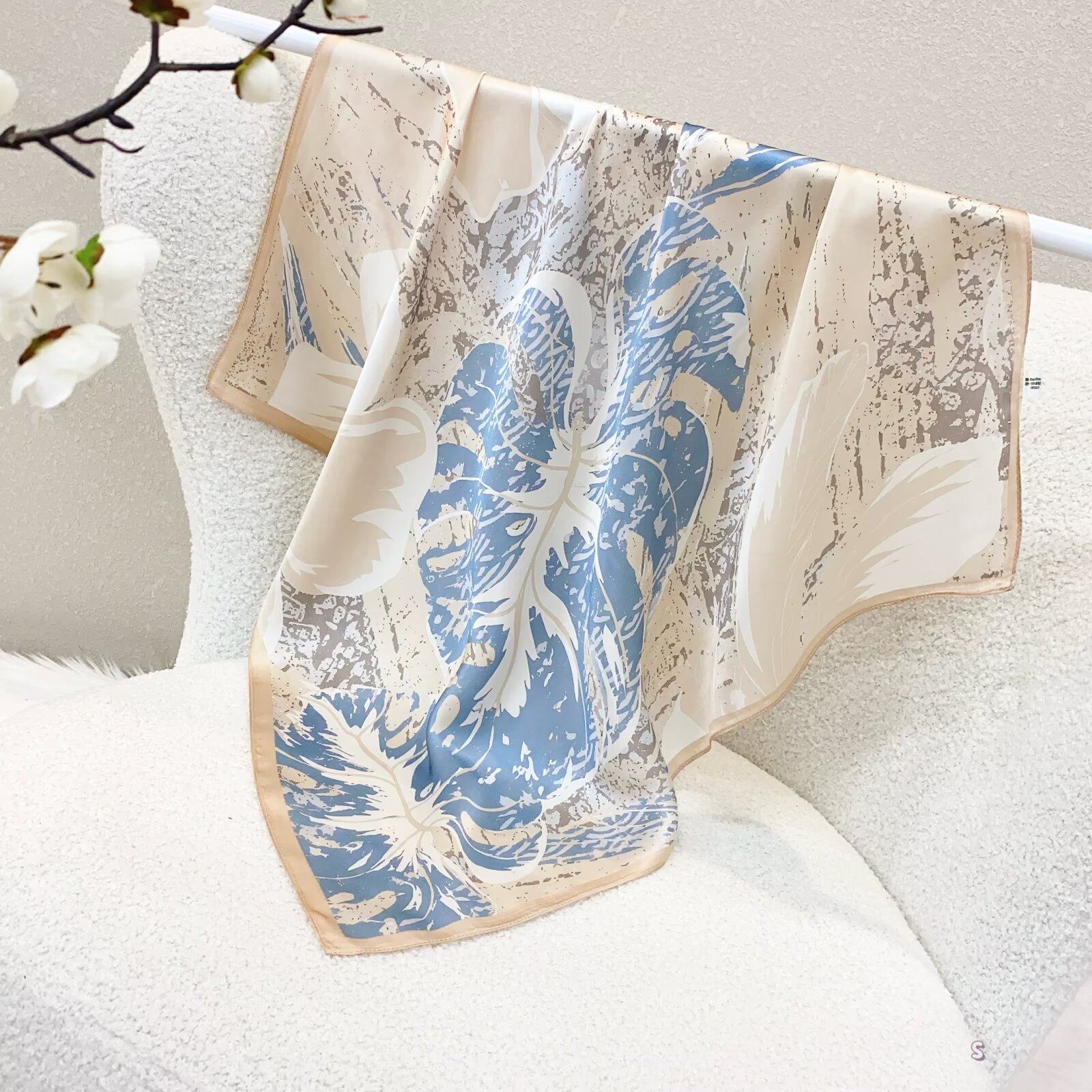 100% Real Silk Scarf Women Squ - Women'S Fashion Poncho recension och pris