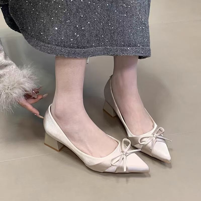 Retro Mid-length Single Shoes  - Women'S Fashion Belts recension och pris
